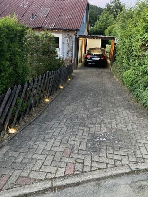Behagliches Nurdachhaus Im Ferienhausgebiet 朗格尔斯海姆 外观 照片